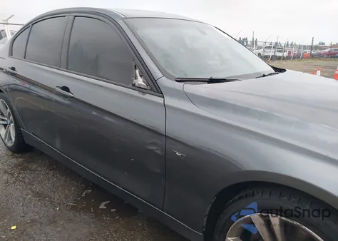 2015 BMW 320I xDrive из США, поврежденный, VIN WBA3C3G55FNT52412